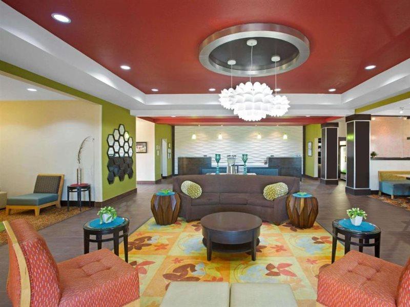 La Quinta By Wyndham Pearsall Luaran gambar