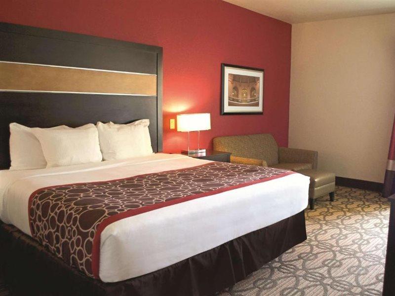 La Quinta By Wyndham Pearsall Luaran gambar