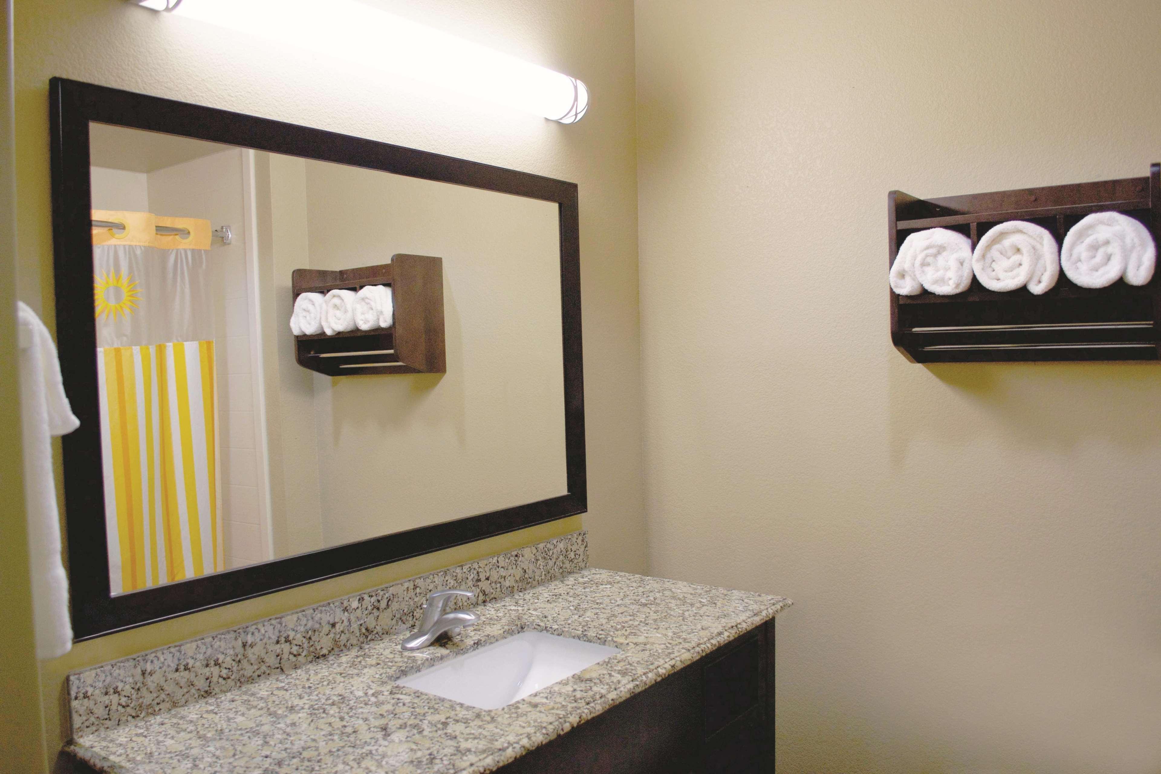 La Quinta By Wyndham Pearsall Luaran gambar