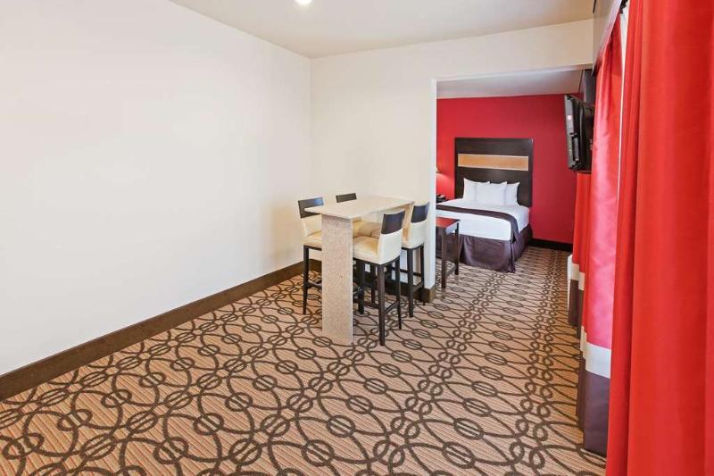 La Quinta By Wyndham Pearsall Luaran gambar
